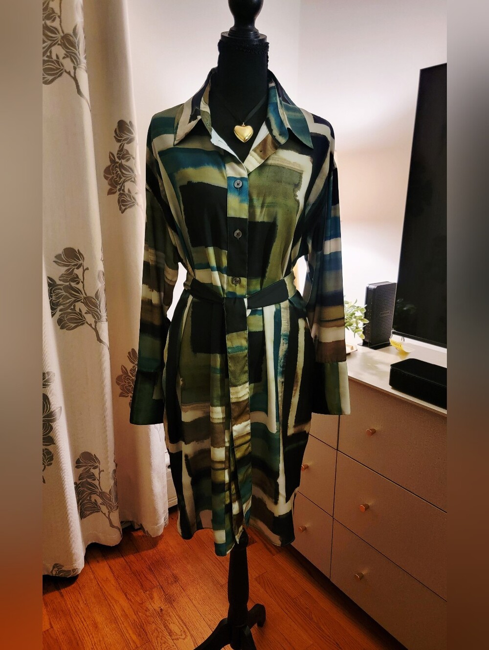 Banana Republic Abstract Geometric Sateen Shirt Dress Belted - Green L - EUC